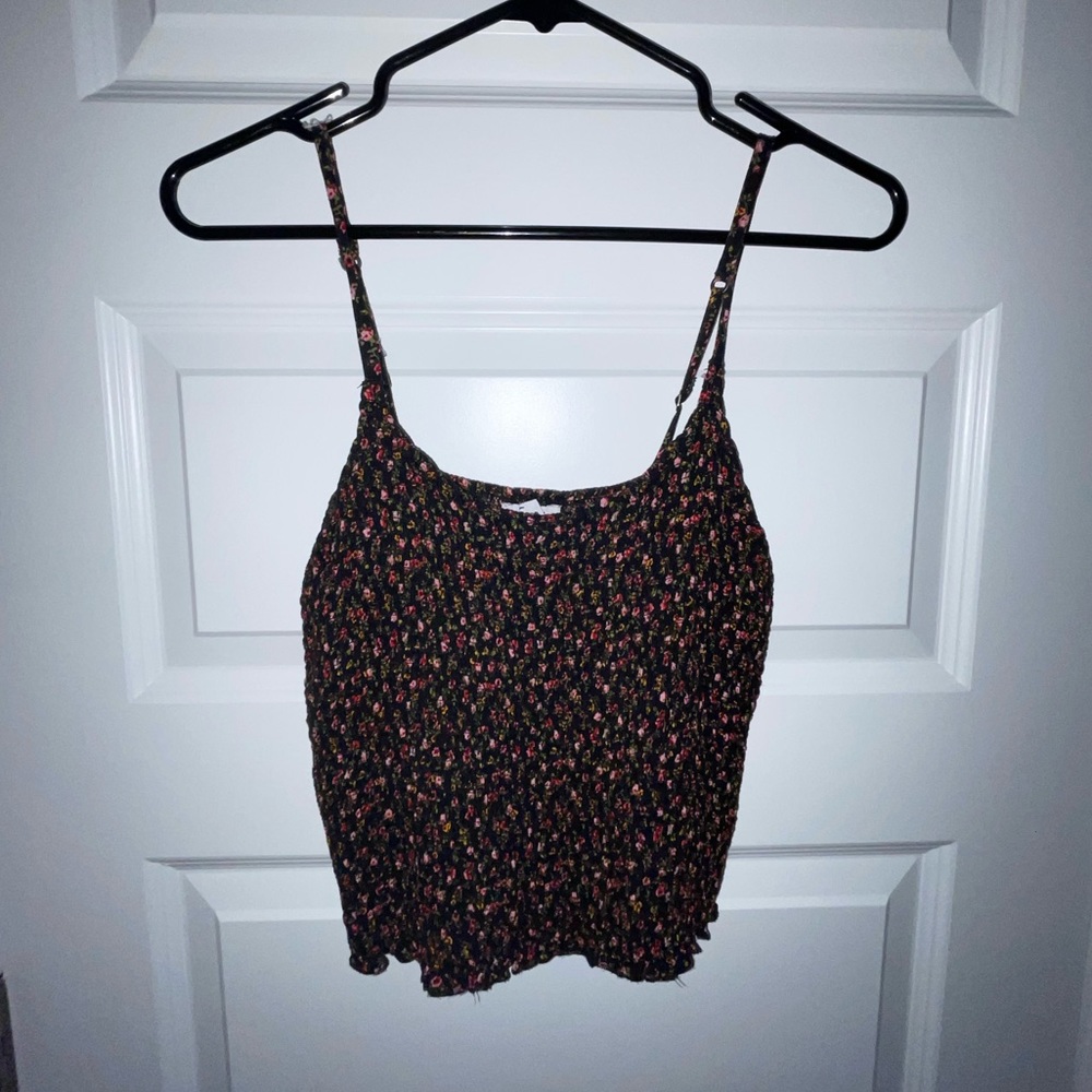 Black Floral Cropped Tank Top